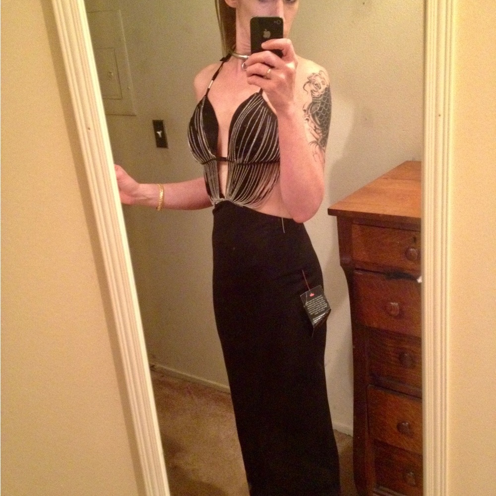 Bebe formal
